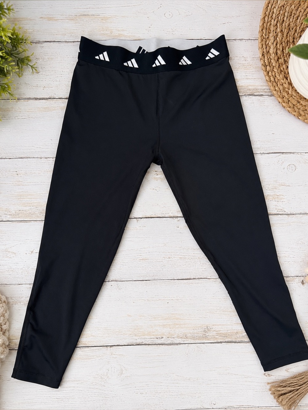 Adidas Techfit Black Cropped Compression Leggings XL Athletic Training